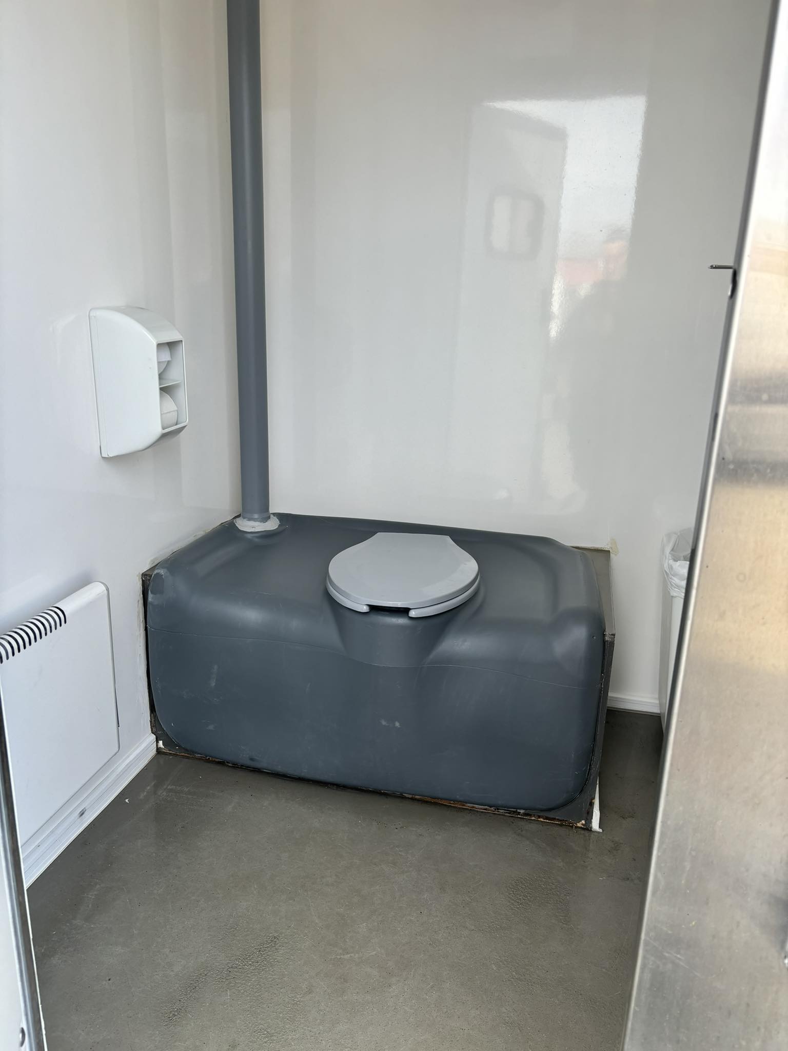 Salernisvagn tvöfaldur TR (2 salerni)